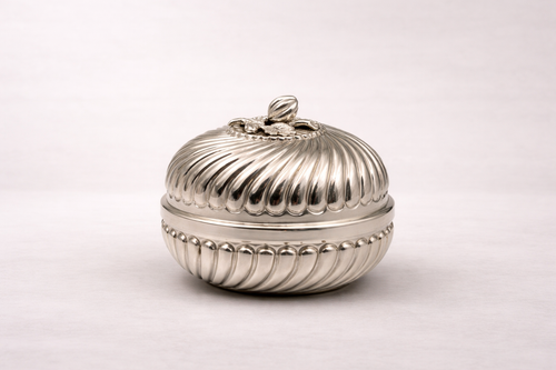 Silver-plated Bektashi bonbonniere with hand-engraved inlay detailing, handcrafted in Istanbul's Grand Bazaar
