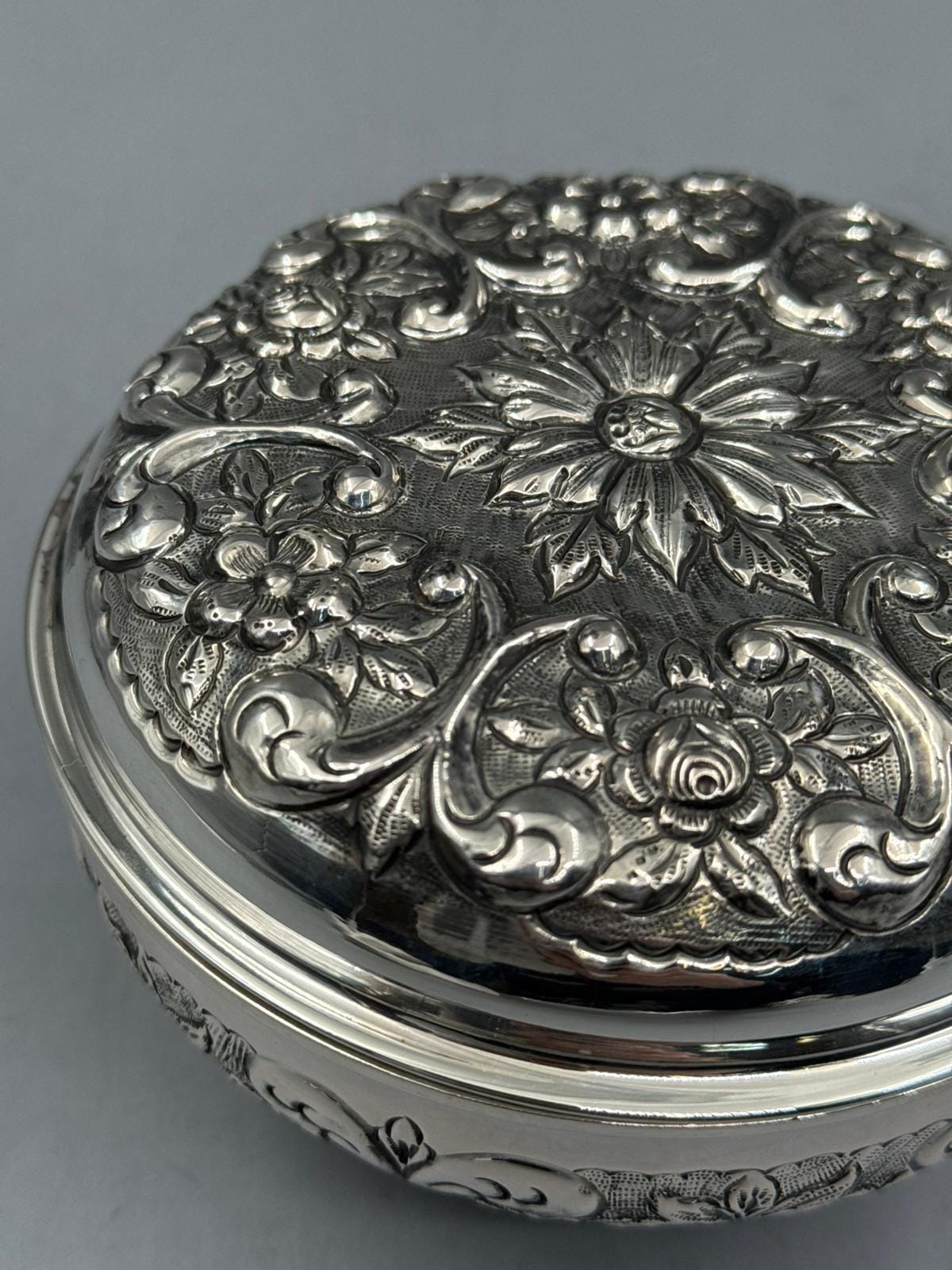 Silver-plated bonbonniere on tripod base with heritage relief detailing, handcrafted in Istanbul's Grand Bazaar