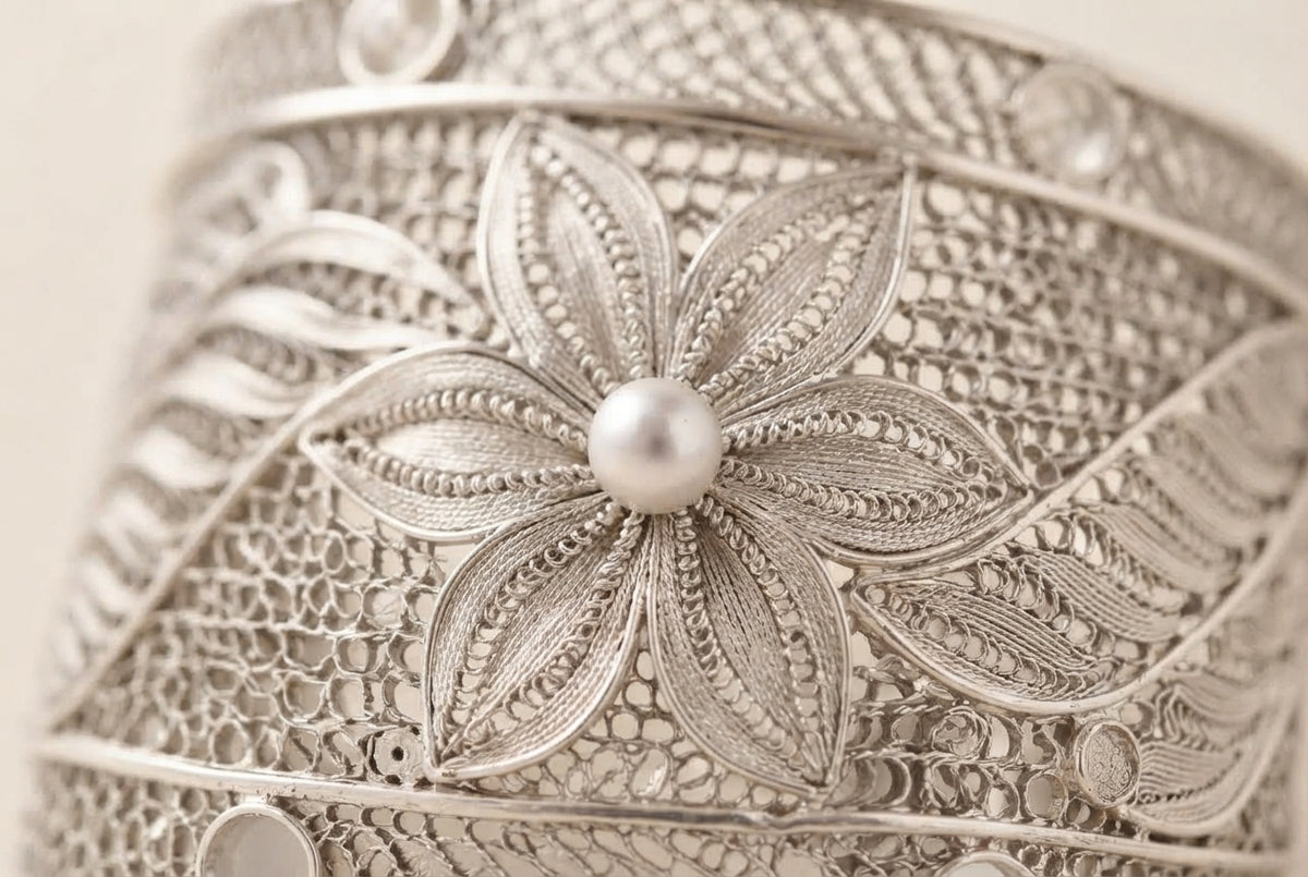 Bloom Cuff