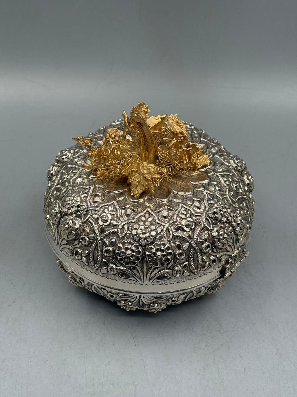 Silver-plated bonbonniere with hand-applied gold accent detailing, handcrafted in Istanbul's Grand Bazaar