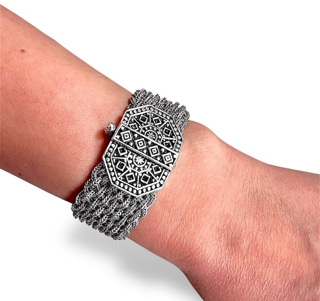 Lattice Cuff