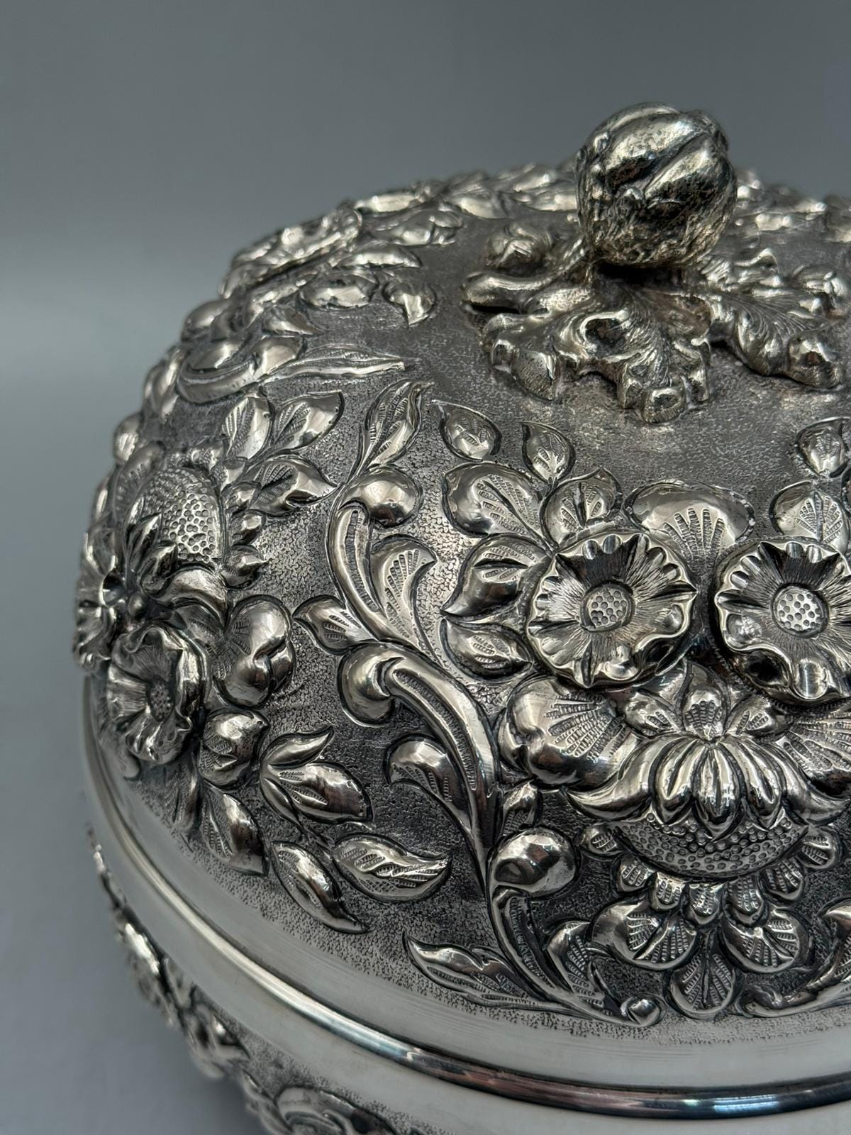 Silver-plated bonbonniere with hand-engraved floral texture surface, handcrafted in Istanbul's Grand Bazaar