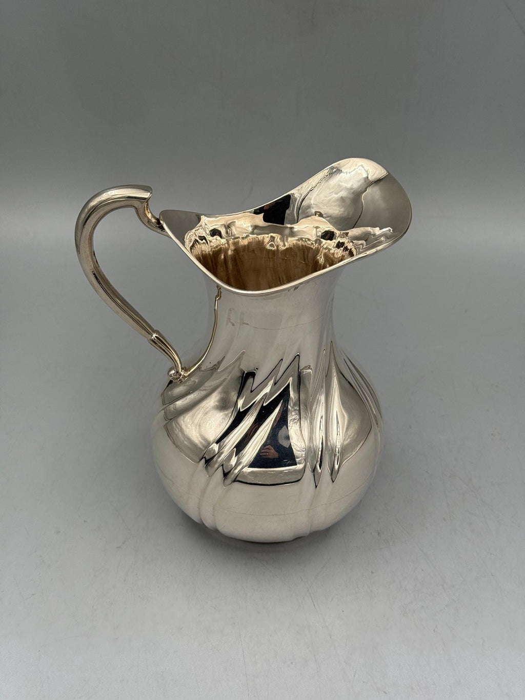Rippled Ottoman Pitcher